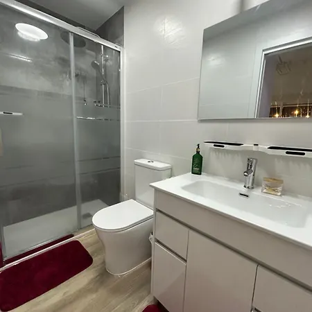 Casa De Armas Center توريمولينوس